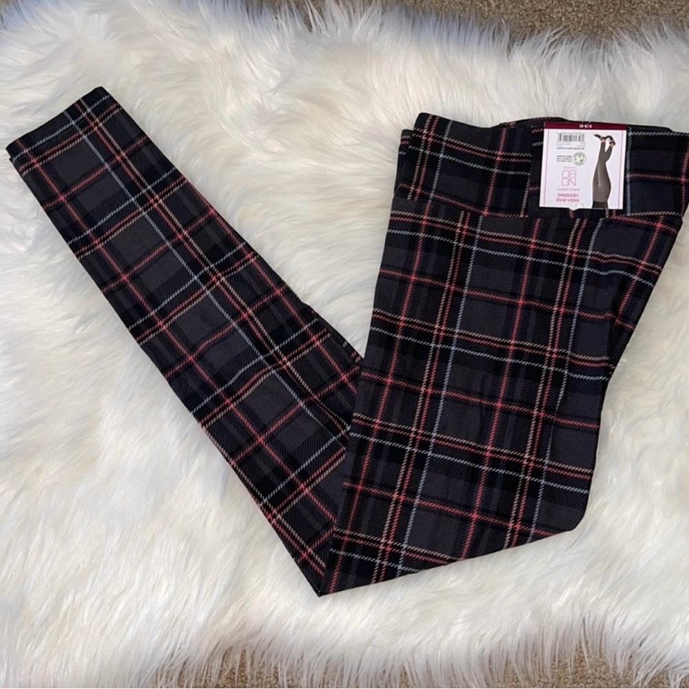 NO BO High Rise Suede Legging Ankle Length.Available in size Small or XXl. NWT